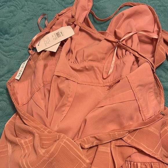 Saints and Secrets women’s M BLUSH COLOR ruffles and‎ shorts Romper NWT. Belted - Picture 9 of 14